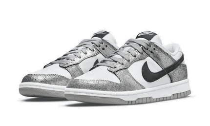 Dunk Low Golden Gals Metallic Silver - DO5882-001