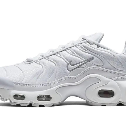 Nike Nike Air Max Plus Triple  White - CW7044-100