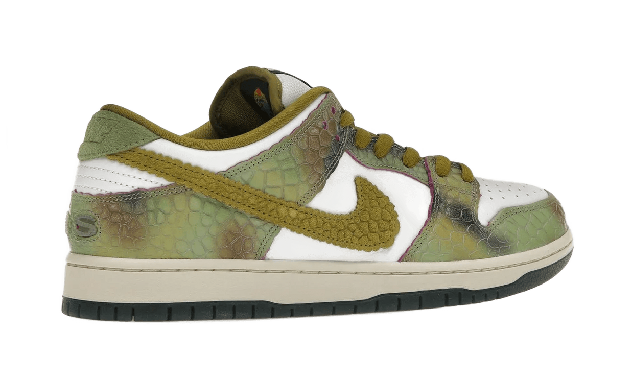 SB Dunk Low Alexis Sablone Chameleon - HJ3386-300